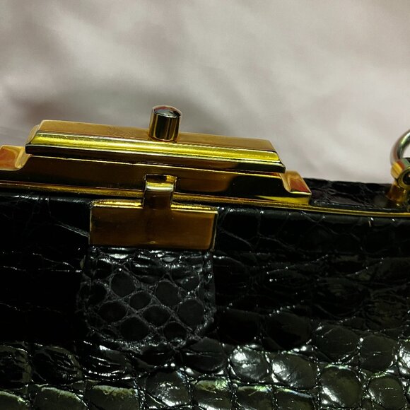 Maxima Genuine Alligator Purse with Detachable Shoulder Strap - Picture 5 of 6